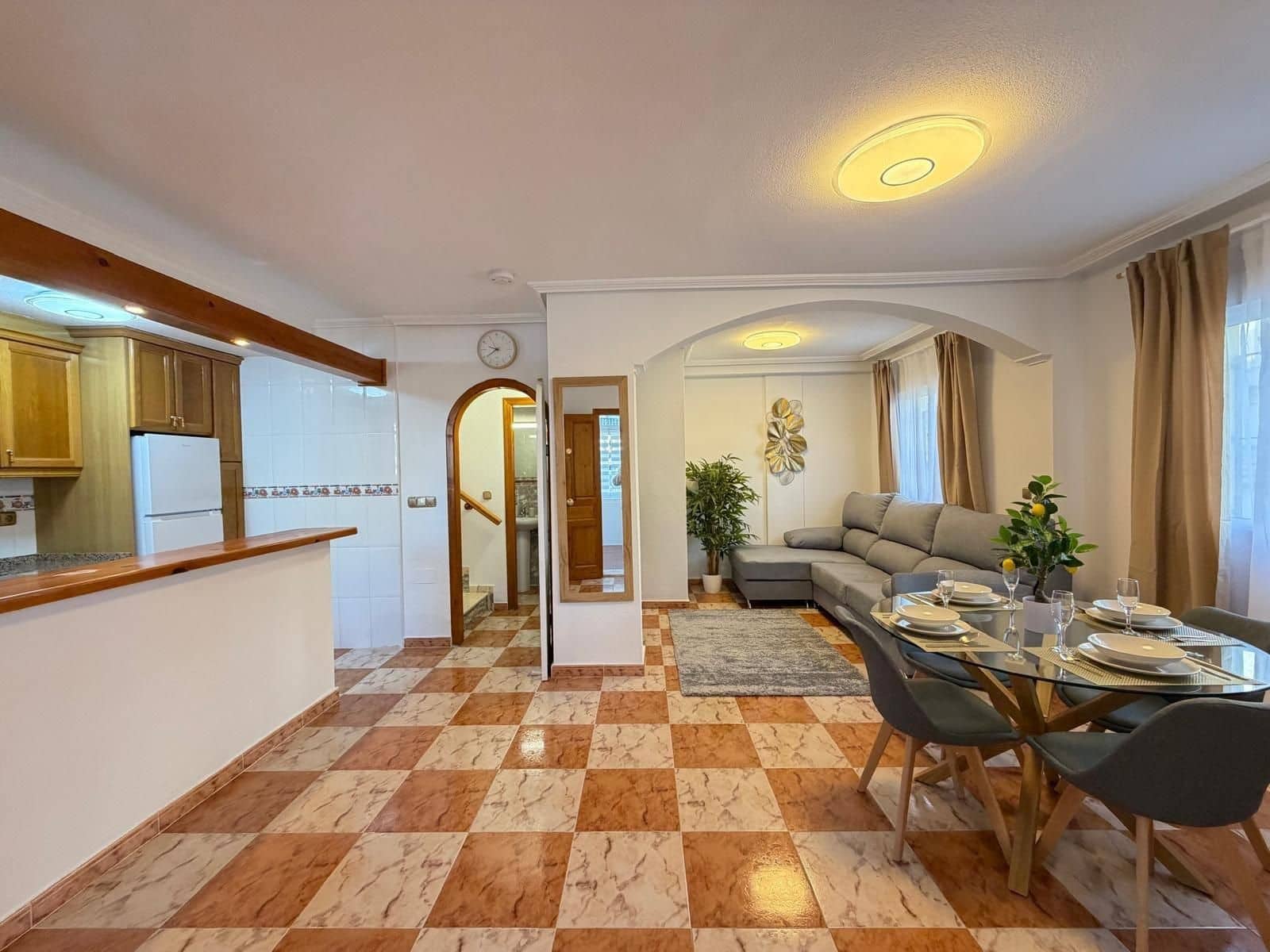 2 sypialnia Dom szeregowy na sprzedaż w Filipinas z basenem - 219 900 € (Ref: 9868899)