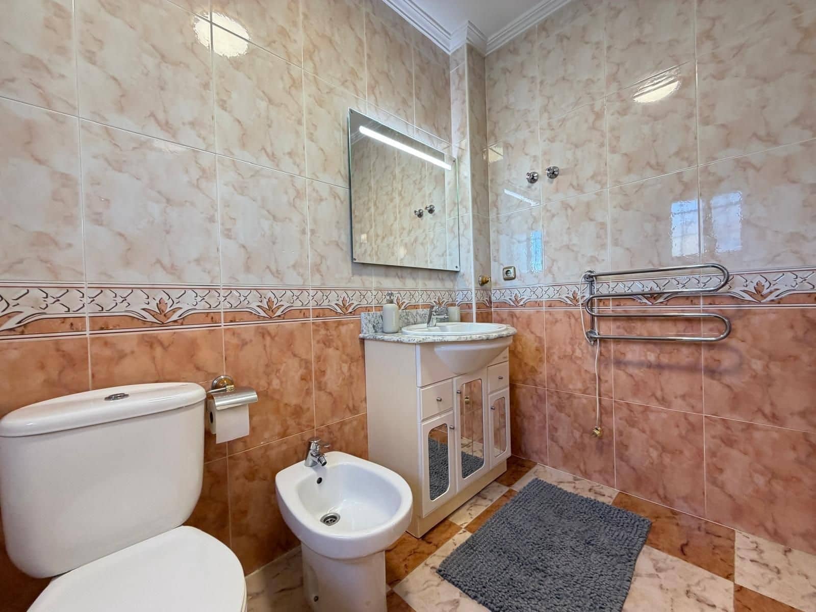 2 sypialnia Dom szeregowy na sprzedaż w Filipinas z basenem - 219 900 € (Ref: 9868899)