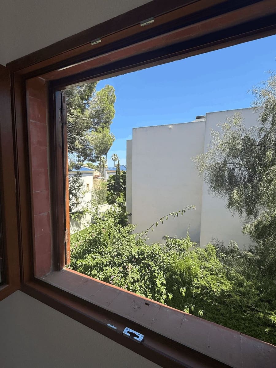 2 soveværelse Lejlighed til salg i Villamartin - € 174.900 (Ref: 9870307)