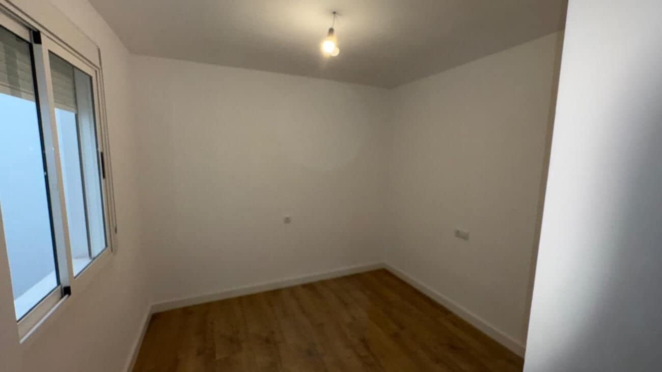 2 soverom Bungalow til salgs i Torrevieja med svømmebasseng - € 175 000 (Ref: 9876662)
