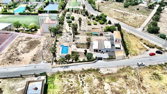 6 slaapkamer Villa te koop in Los Montesinos met garage - € 785.000 (Ref: 9876665)