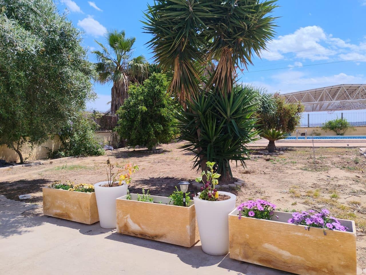 6 bedroom Villa for sale in Los Montesinos with garage - € 785,000 (Ref: 9876665)
