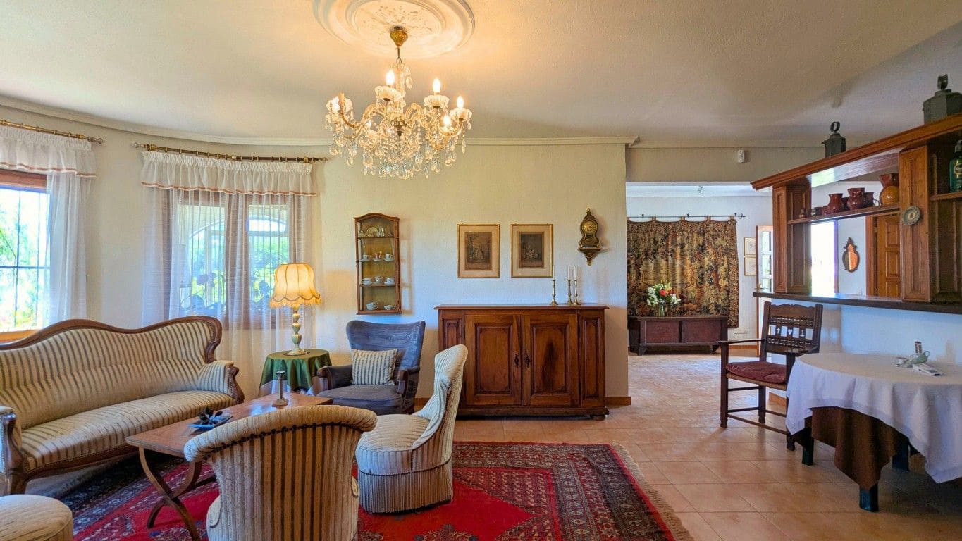 4 makuuhuone Huvila myytävänä paikassa Rojales - 385 000 € (Ref: 9879084)