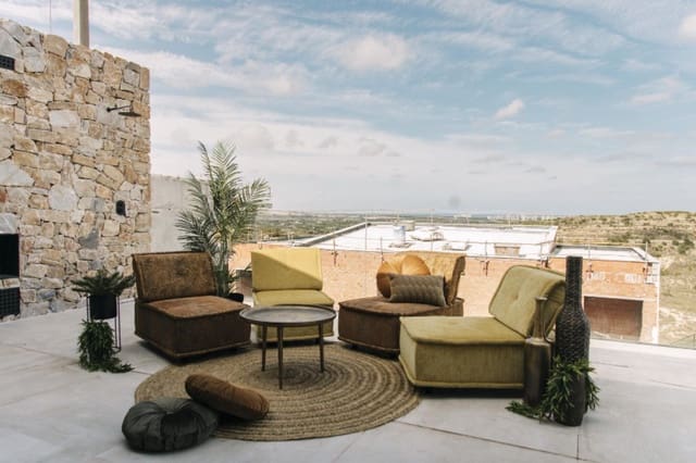 Chalet de 3 habitaciones en Doña Pepa, Rojales en venta con piscina garaje - 995.000 € (Ref: 9879156)