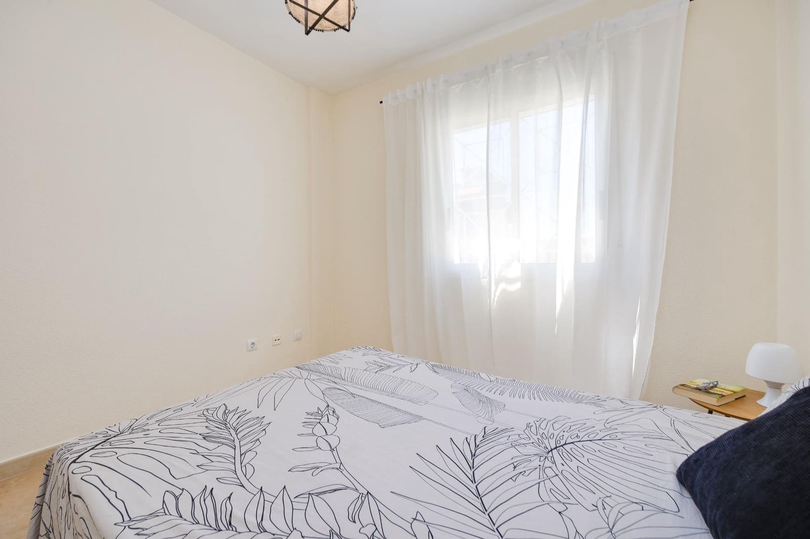 2 soverom Bungalow til salgs i Torrevieja med svømmebasseng - € 179 900 (Ref: 9879159)