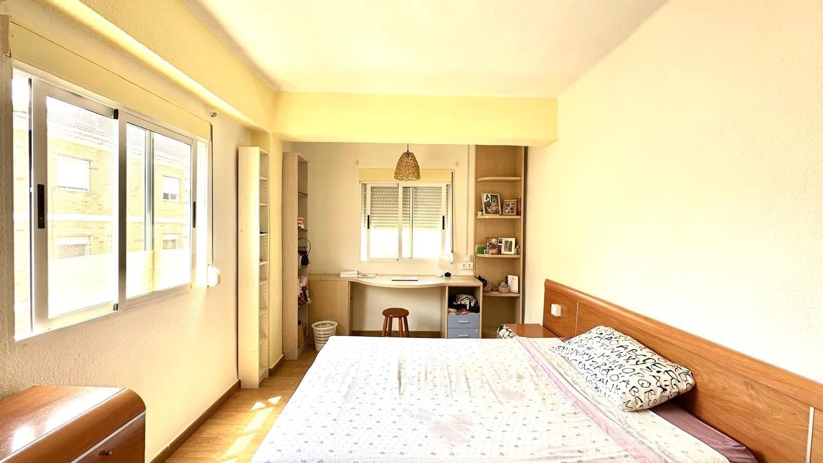3 chambre Appartement à vendre à Torrevieja - 179 900 € (Ref: 9882172)