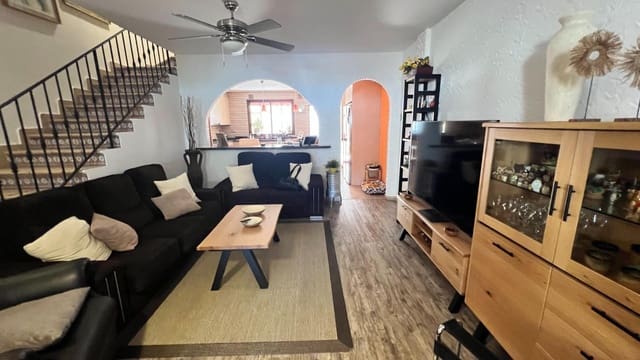 Adosado de 3 habitaciones en Los Balcones - Los Altos, Torrevieja en venta - 320.000 € (Ref: 9882180)