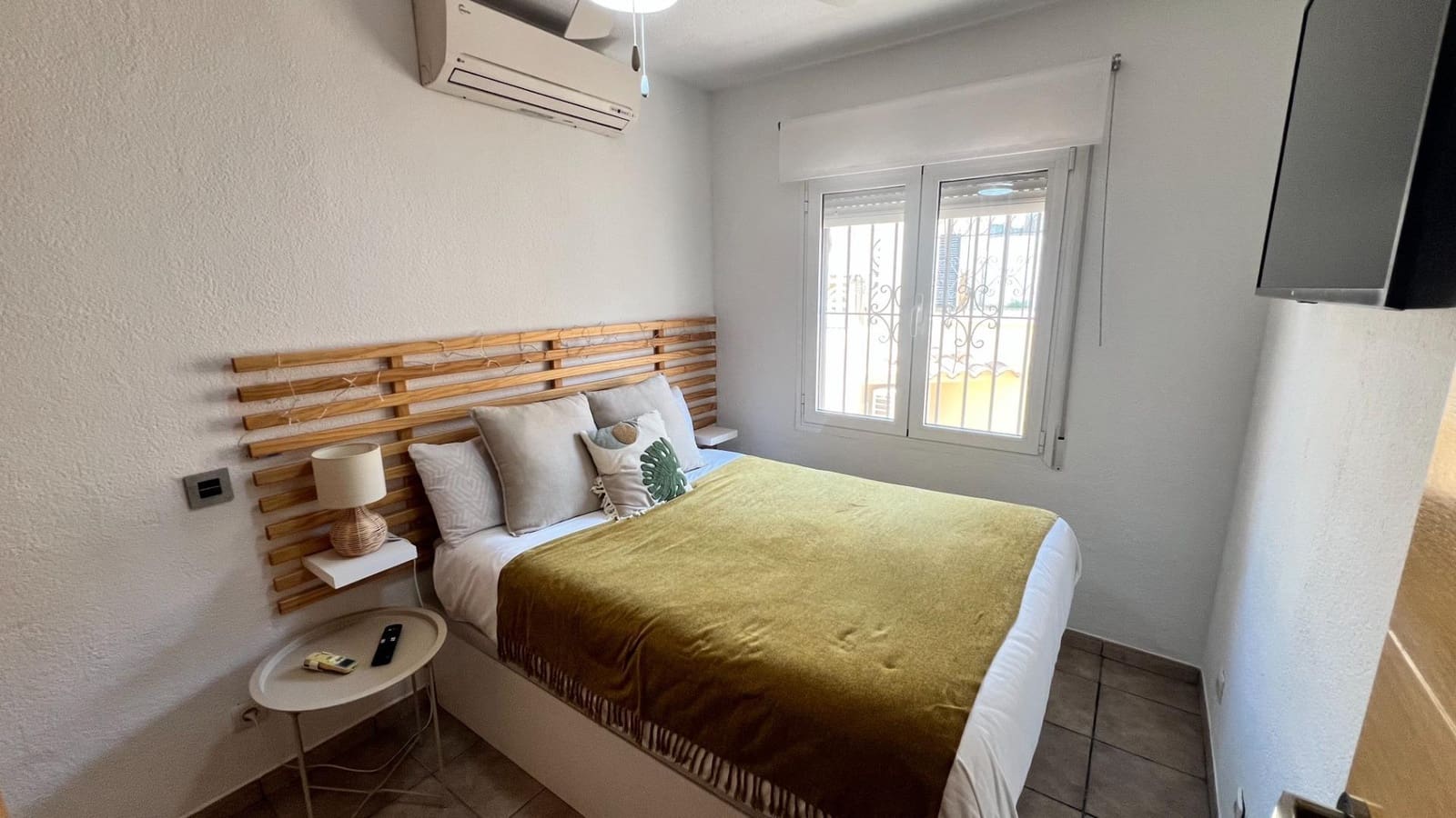 Adosado de 3 habitaciones en Torrevieja en venta - 320.000 € (Ref: 9882180)