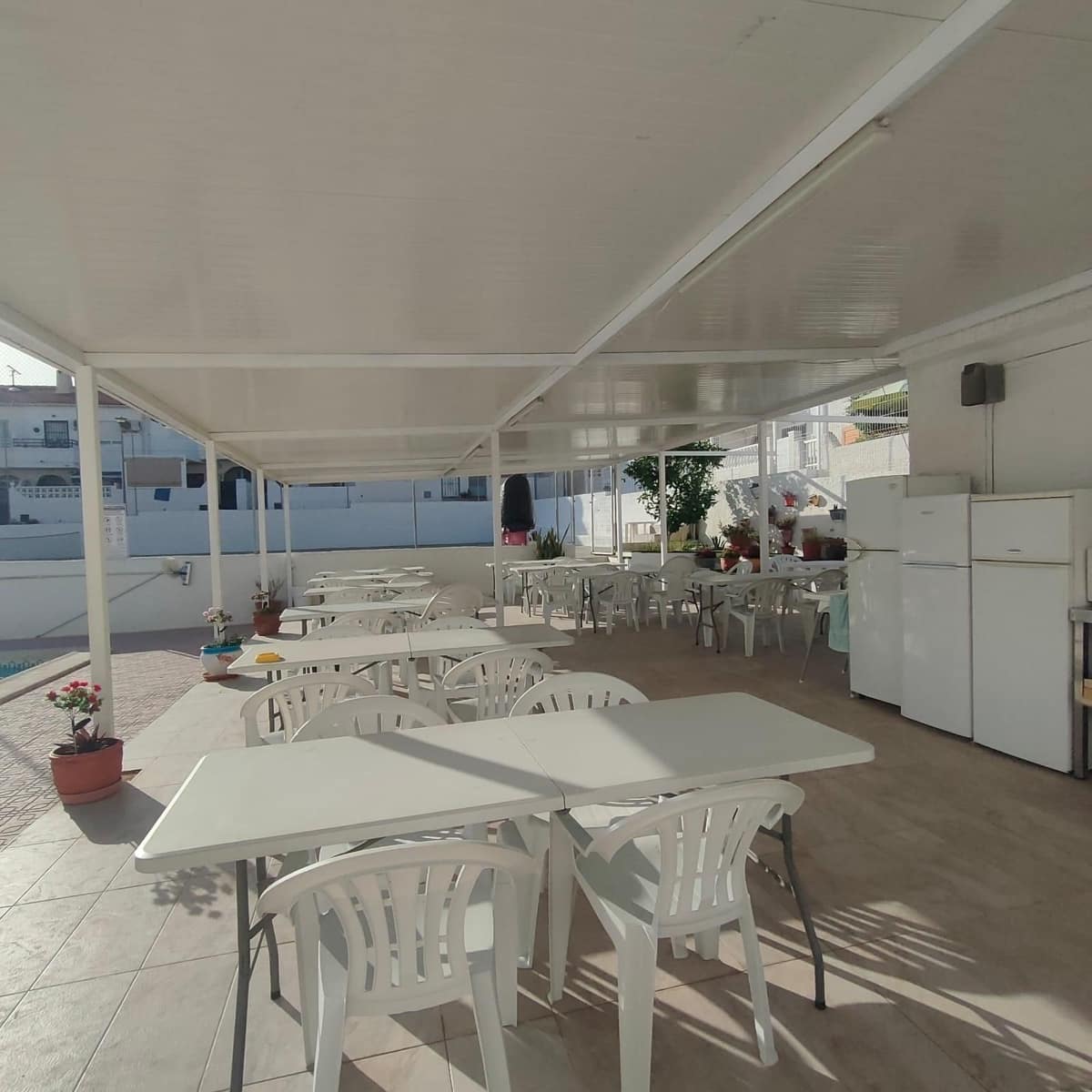 2 soveværelse Byhus til salg i Torrevieja med swimmingpool - € 229.900 (Ref: 9885080)
