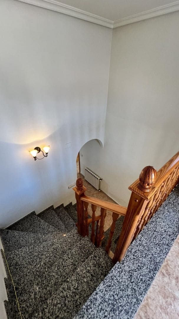 4 soveværelse Semi-Rækkehus til salg i Torrevieja - € 425.000 (Ref: 9885081)