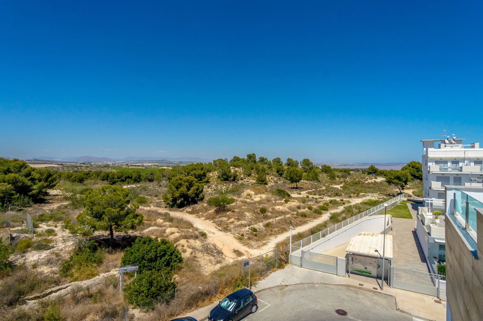 3 bedroom Townhouse for sale in Filipinas - € 325,000 (Ref: 9888180)
