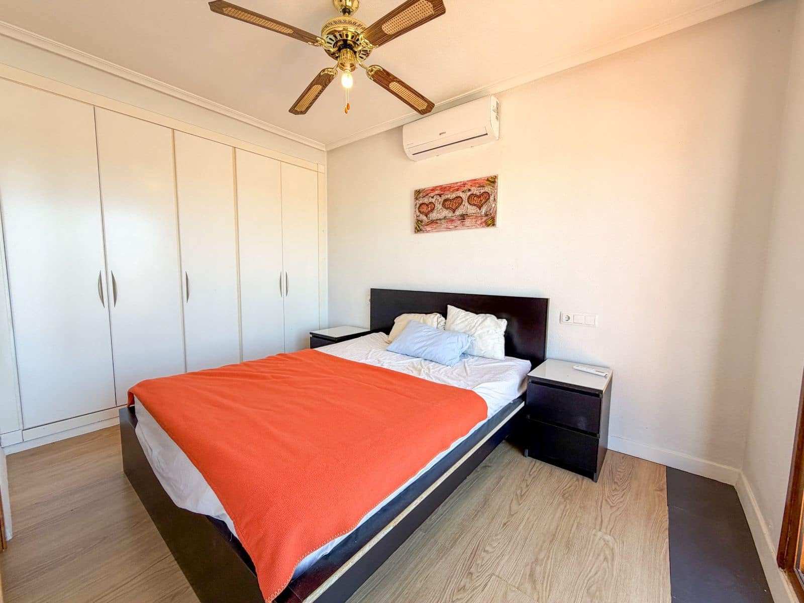 Chalet de 3 habitaciones en Algorfa en venta con piscina - 375.000 € (Ref: 9892585)