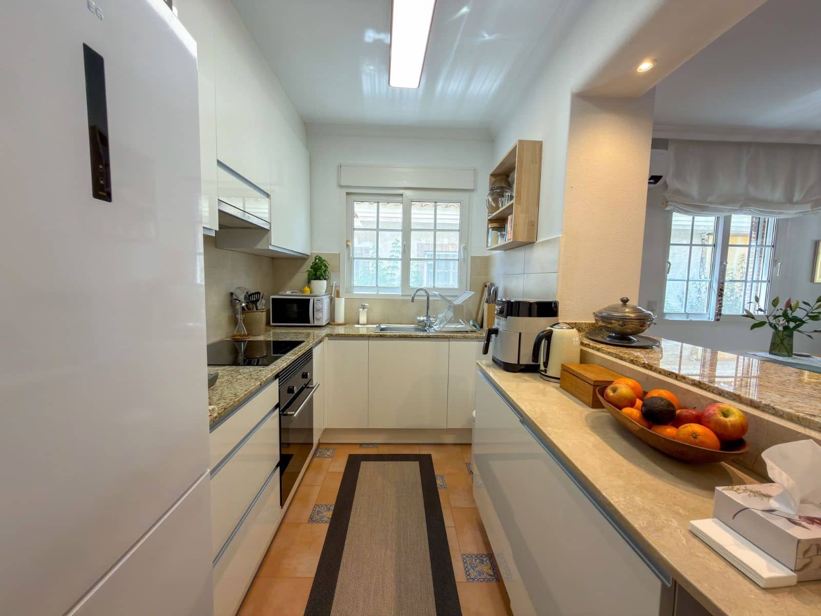 4 Zimmer Villa zu verkaufen in Orihuela Costa mit Pool - 335.000 € (Ref: 9892586)