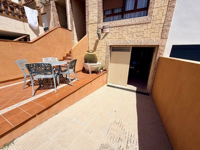 4 bedroom Townhouse for sale in Formentera del Segura with garage - € 212,000 (Ref: 9896574)