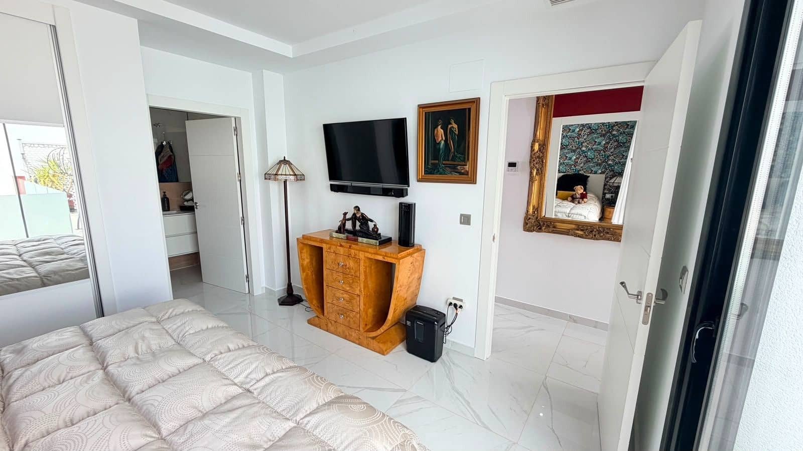 3 quarto Moradia para venda em Los Montesinos com piscina - 425 000 € (Ref: 9899043)