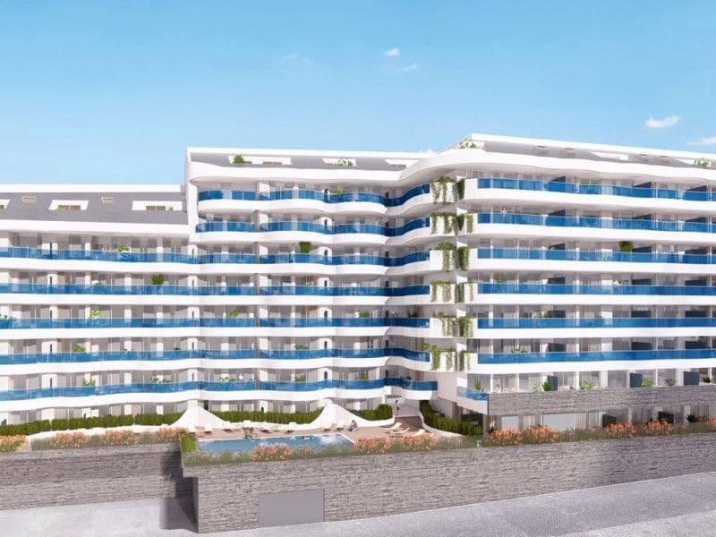 Apartamento de 2 habitaciones en Fuengirola en venta con piscina - 520.000 € (Ref: 9899052)