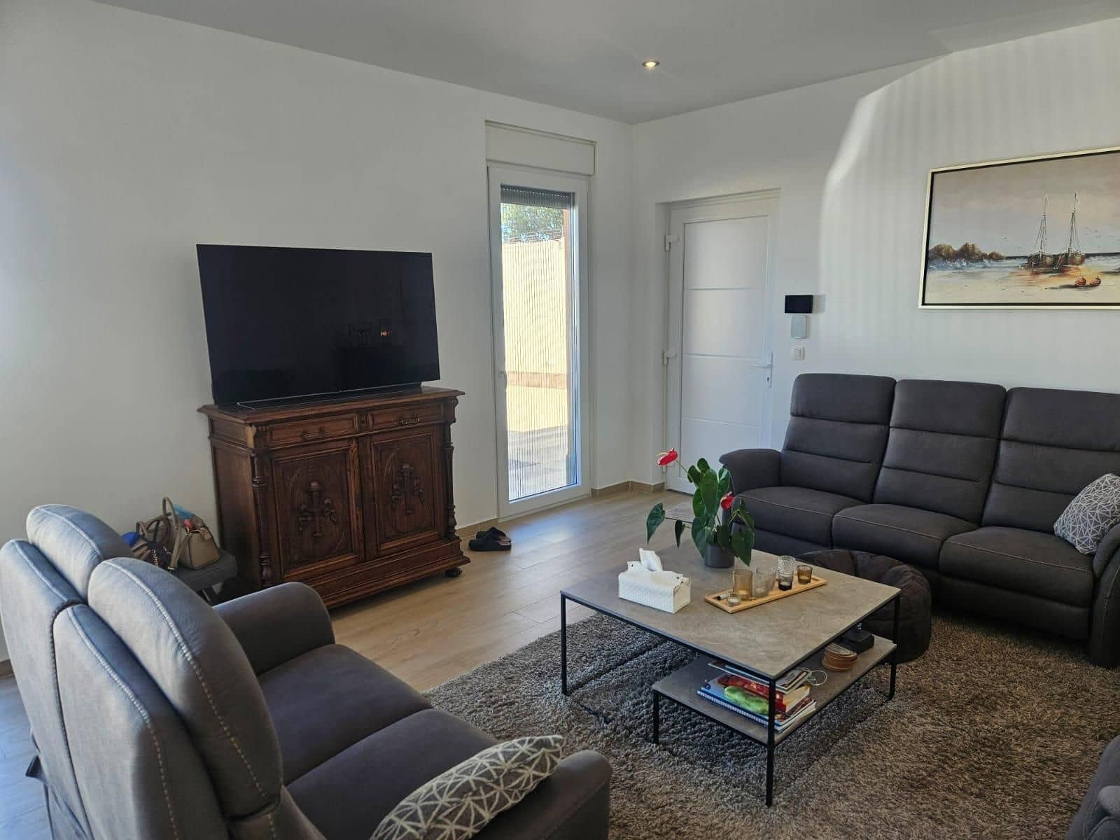 4 Zimmer Villa zu verkaufen in Torrevieja mit Pool - 780.000 € (Ref: 9900309)