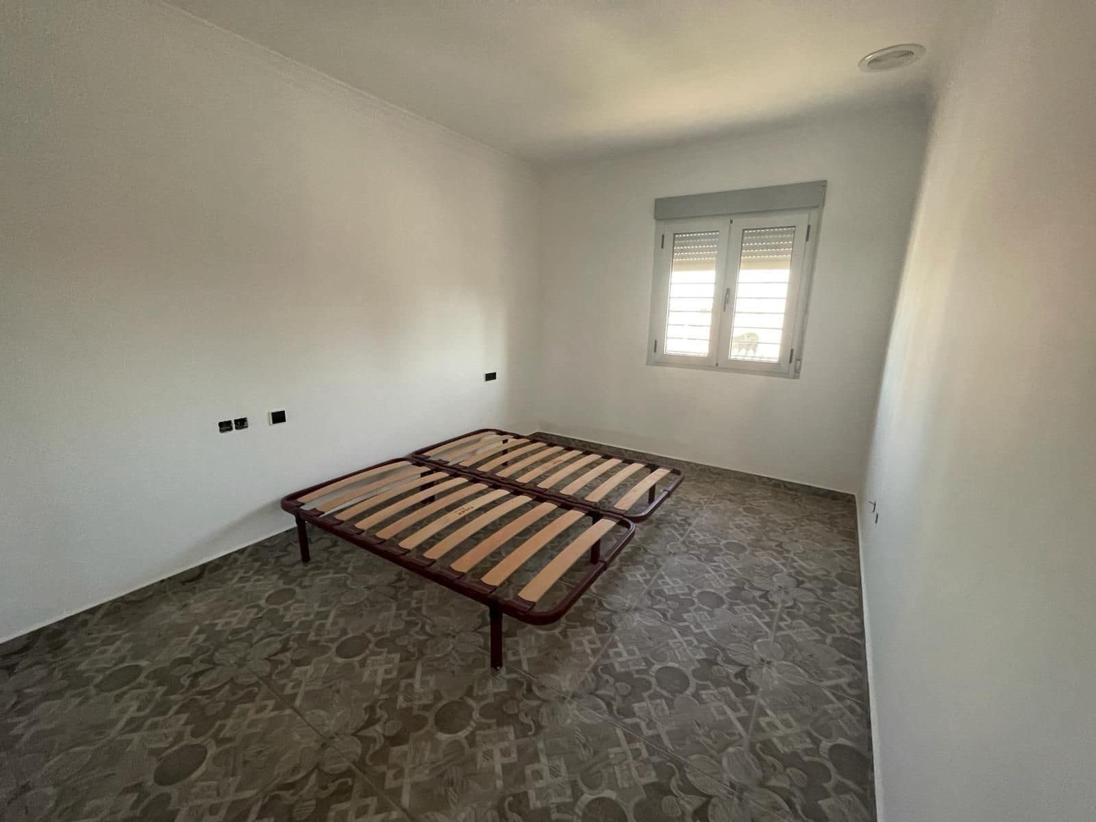 Chalet de 3 habitaciones en Torrevieja en venta - 400.000 € (Ref: 9900310)