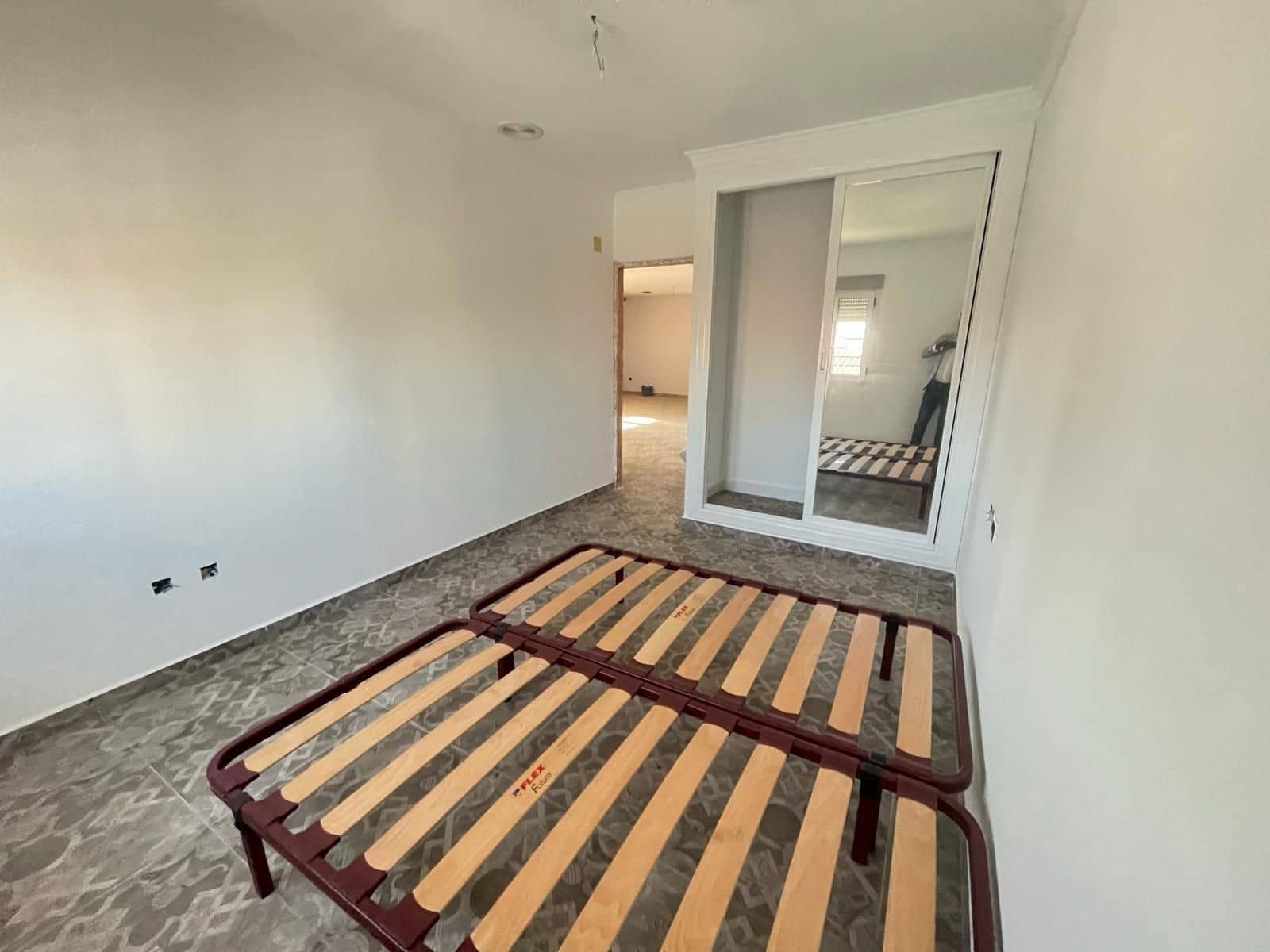 Chalet de 3 habitaciones en Torrevieja en venta - 400.000 € (Ref: 9900310)