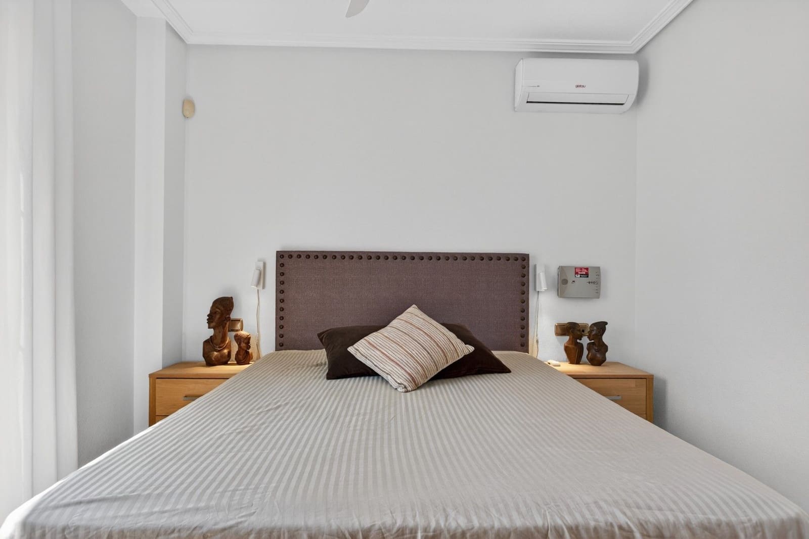2 bedroom Villa for sale in Orihuela Costa - € 239,000 (Ref: 9904201)