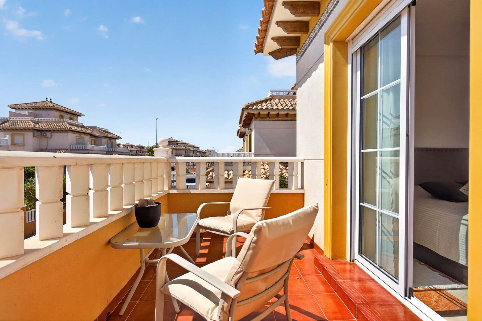2 bedroom Villa for sale in Orihuela Costa - € 239,000 (Ref: 9904201)