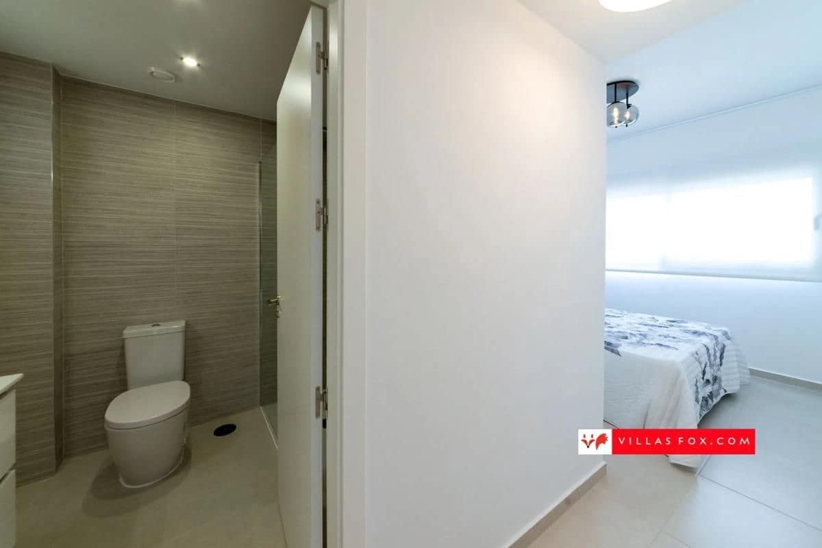 3 quarto Apartamento para venda em San Miguel de Salinas com piscina - 322 000 € (Ref: 9908239)