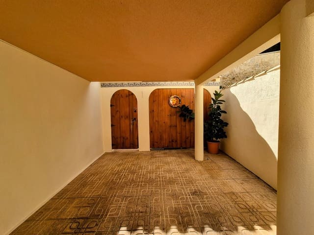 3 quarto Moradia para venda em Villamartín - 269 900 € (Ref: 9911246)