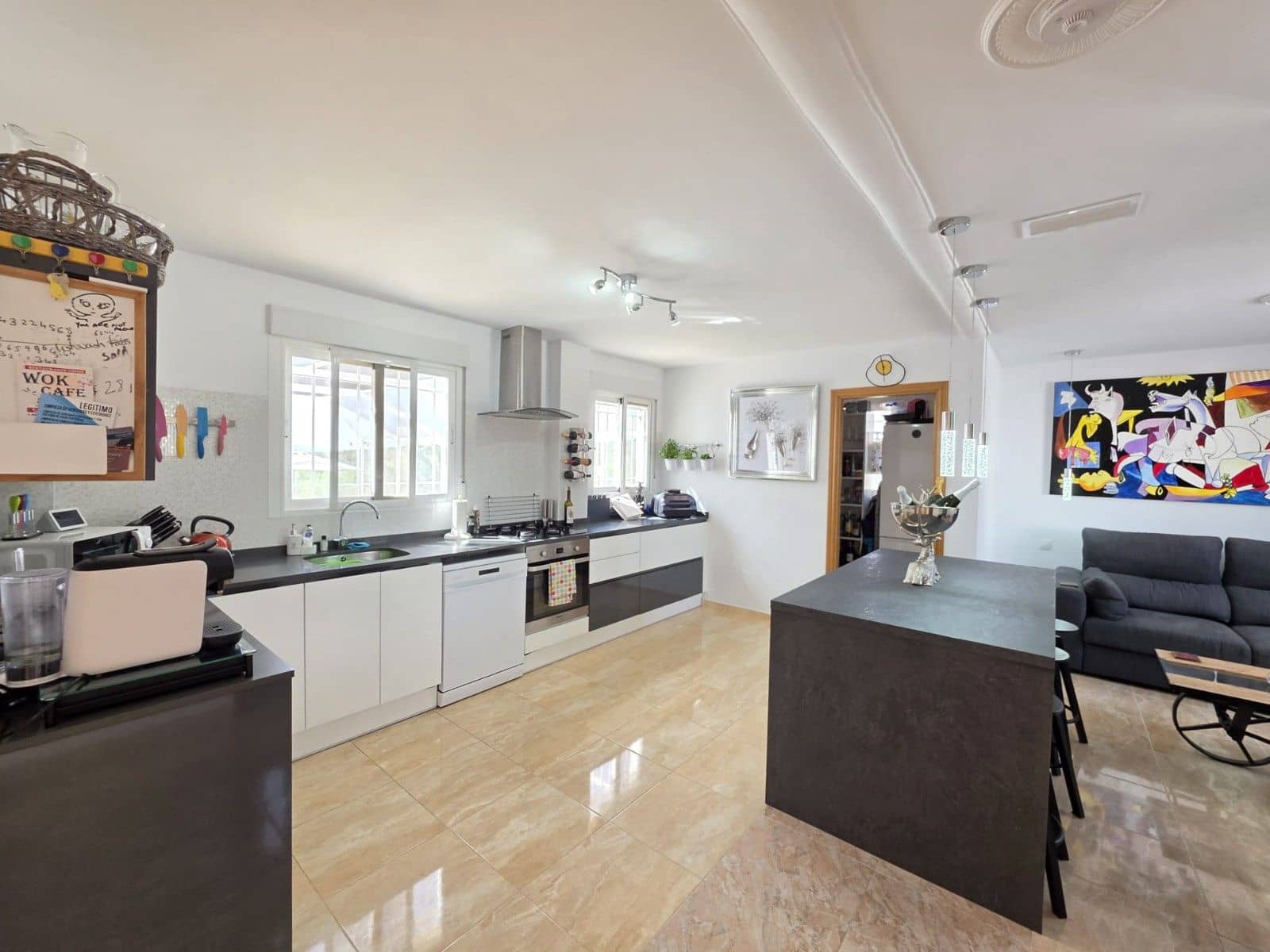3 chambre Villa/Maison à vendre à Pinoso avec garage - 574 995 € (Ref: 9911254)