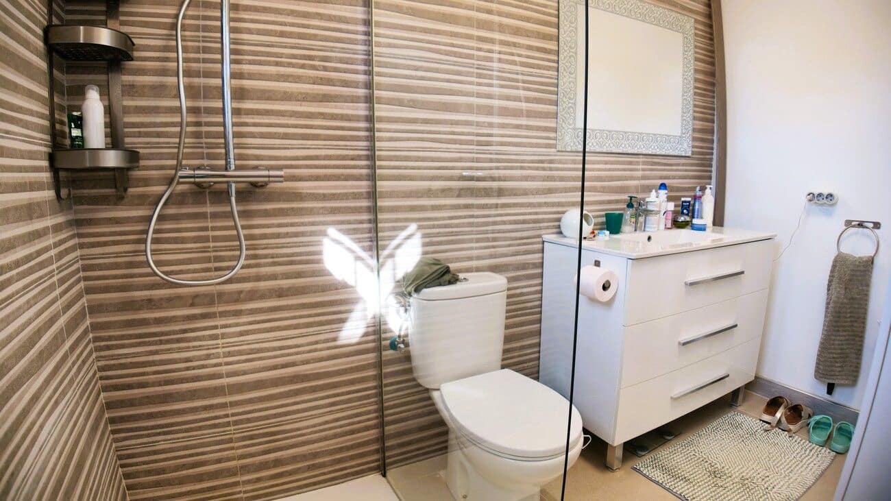 Piso de 2 habitaciones en San Miguel de Salinas en venta con piscina - 269.000 € (Ref: 9916070)
