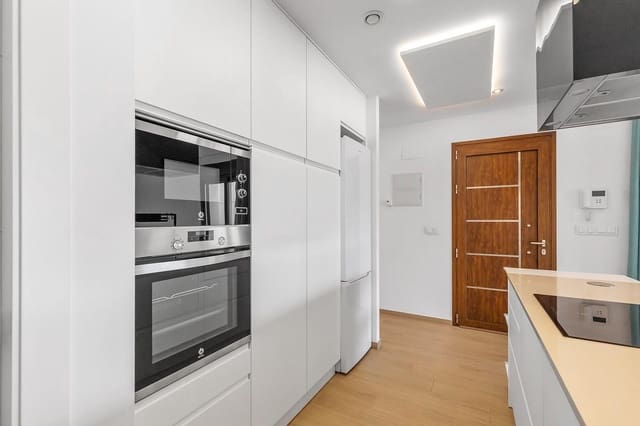 3 slaapkamer Villa te koop in Benijófar met zwembad - € 529.500 (Ref: 9917219)