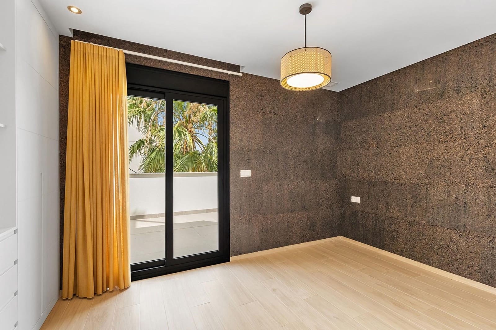3 slaapkamer Villa te koop in Benijofar met zwembad - € 529.500 (Ref: 9917219)