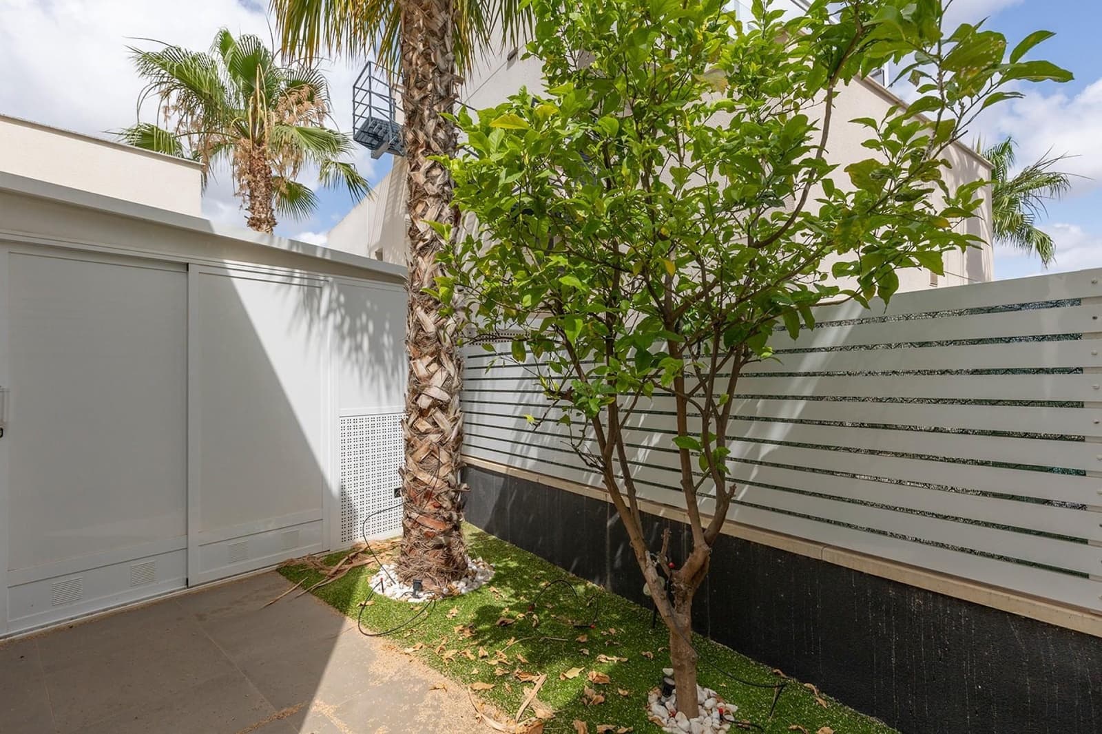 3 slaapkamer Villa te koop in Benijofar met zwembad - € 529.500 (Ref: 9917219)