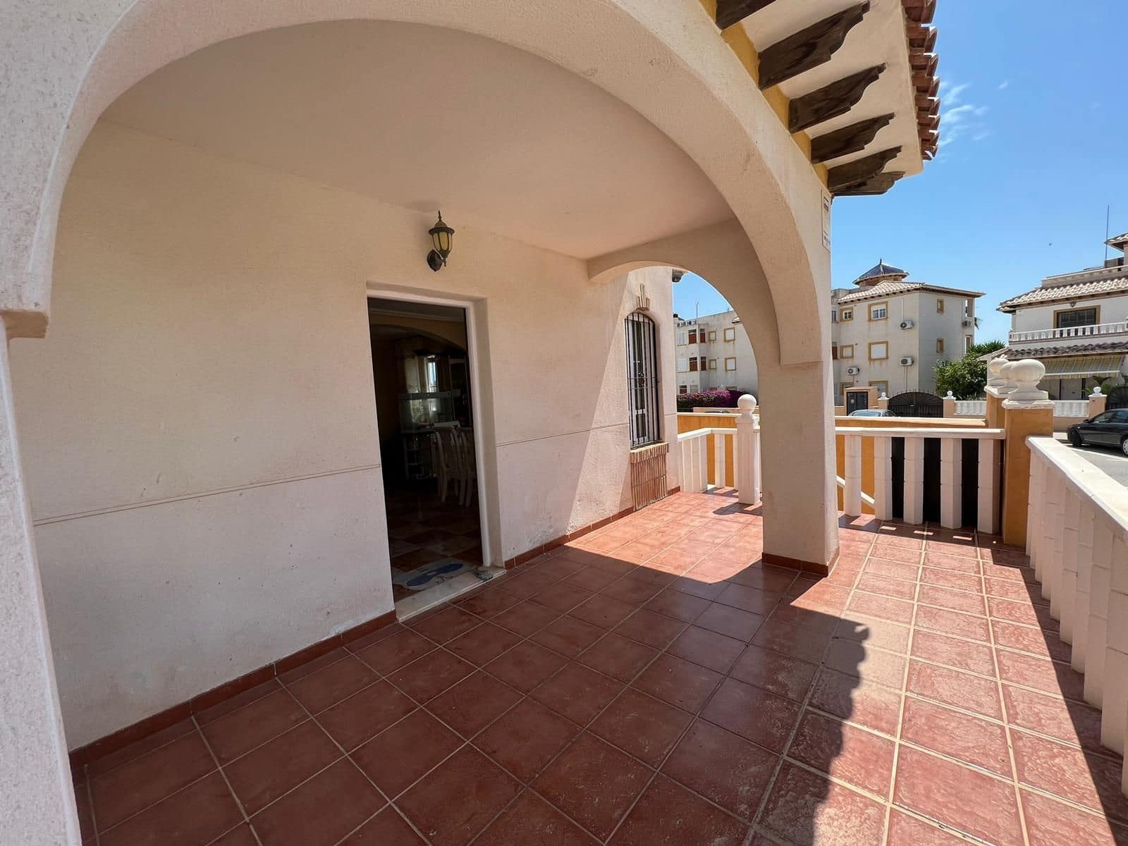 Piso de 4 habitaciones en Orihuela Costa en venta con piscina - 245.000 € (Ref: 9917228)