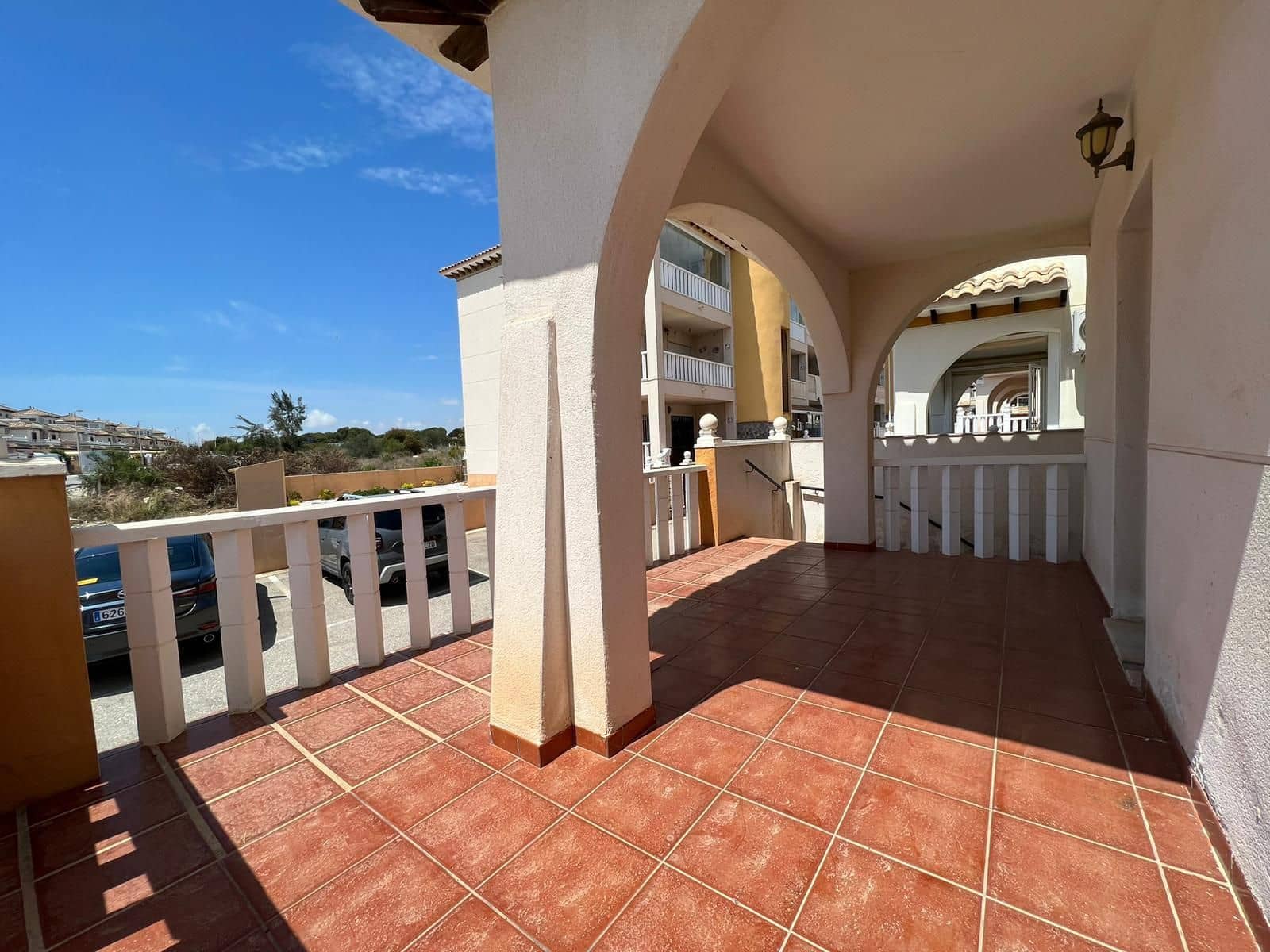 Piso de 4 habitaciones en Orihuela Costa en venta con piscina - 245.000 € (Ref: 9917228)