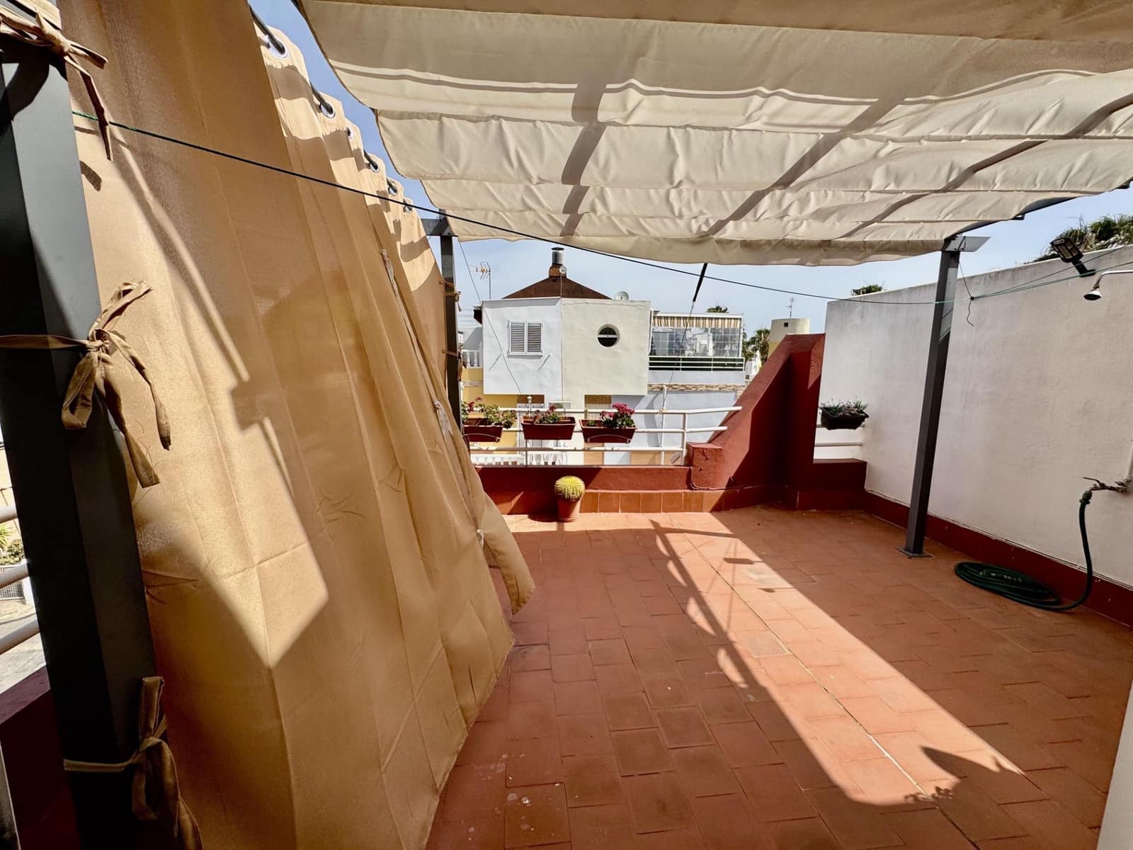 2 sovrum Radhus till salu i Orihuela - 195 000 € (Ref: 9917242)