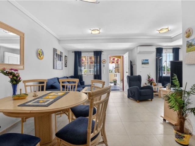 4 soveværelse Villa til salg i Torreblanca, Torrevieja - € 317.000 (Ref: 9917244)