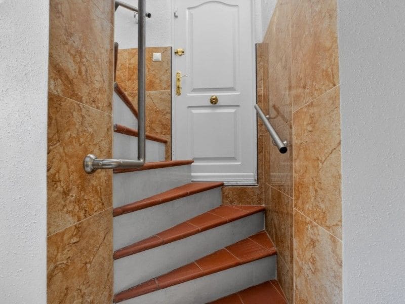 4 slaapkamer Villa te koop in Torrevieja - € 317.000 (Ref: 9917244)