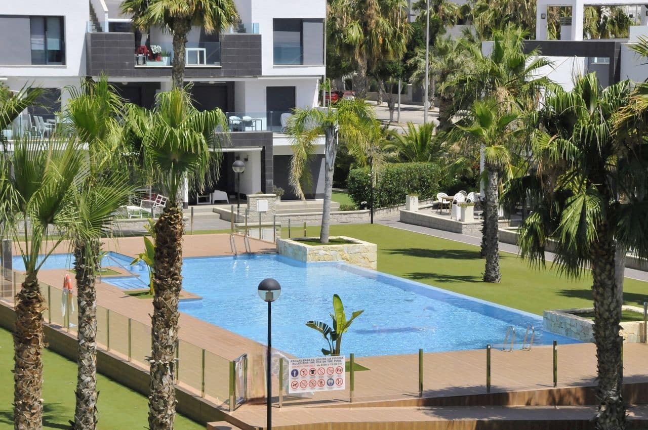 3 chambre Penthouse à vendre à El Raso avec garage - 309 900 € (Ref: 9924764)