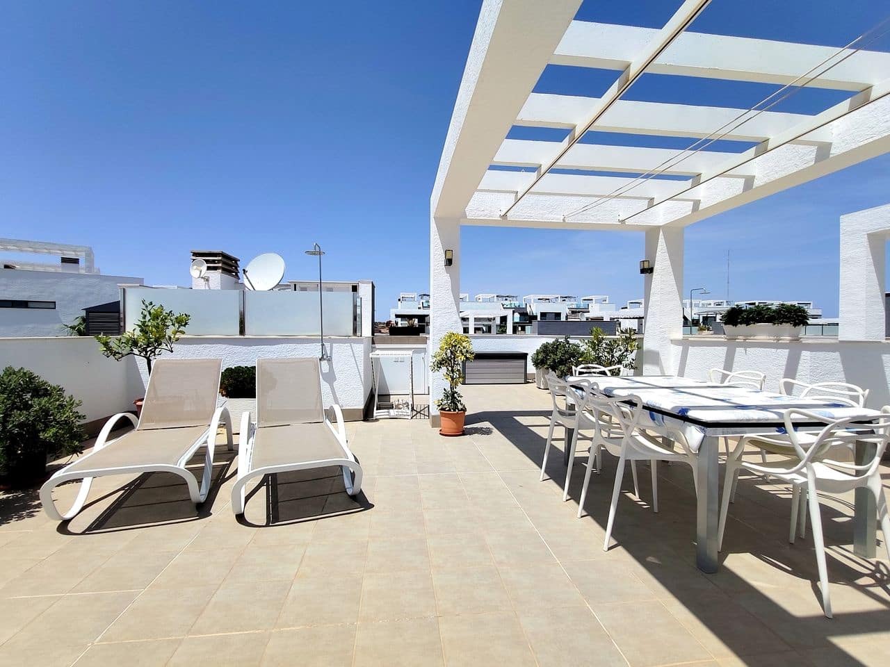 3 chambre Penthouse à vendre à El Raso avec garage - 309 900 € (Ref: 9924764)