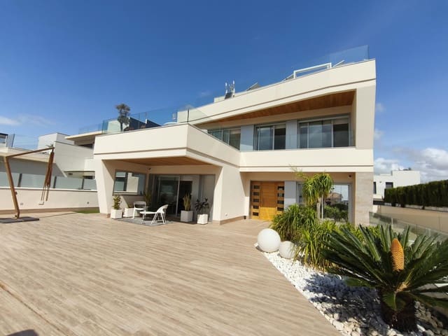 4 bedroom Villa for sale in Lomas de Cabo Roig - Los Dolses, Orihuela with pool garage - € 1,890,000 (Ref: 9924767)