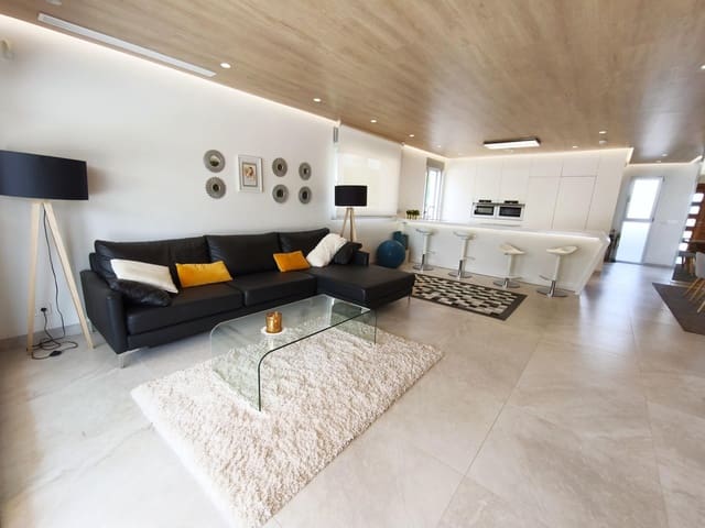 4 bedroom Villa for sale in Lomas de Cabo Roig - Los Dolses, Orihuela with pool garage - € 1,890,000 (Ref: 9924767)