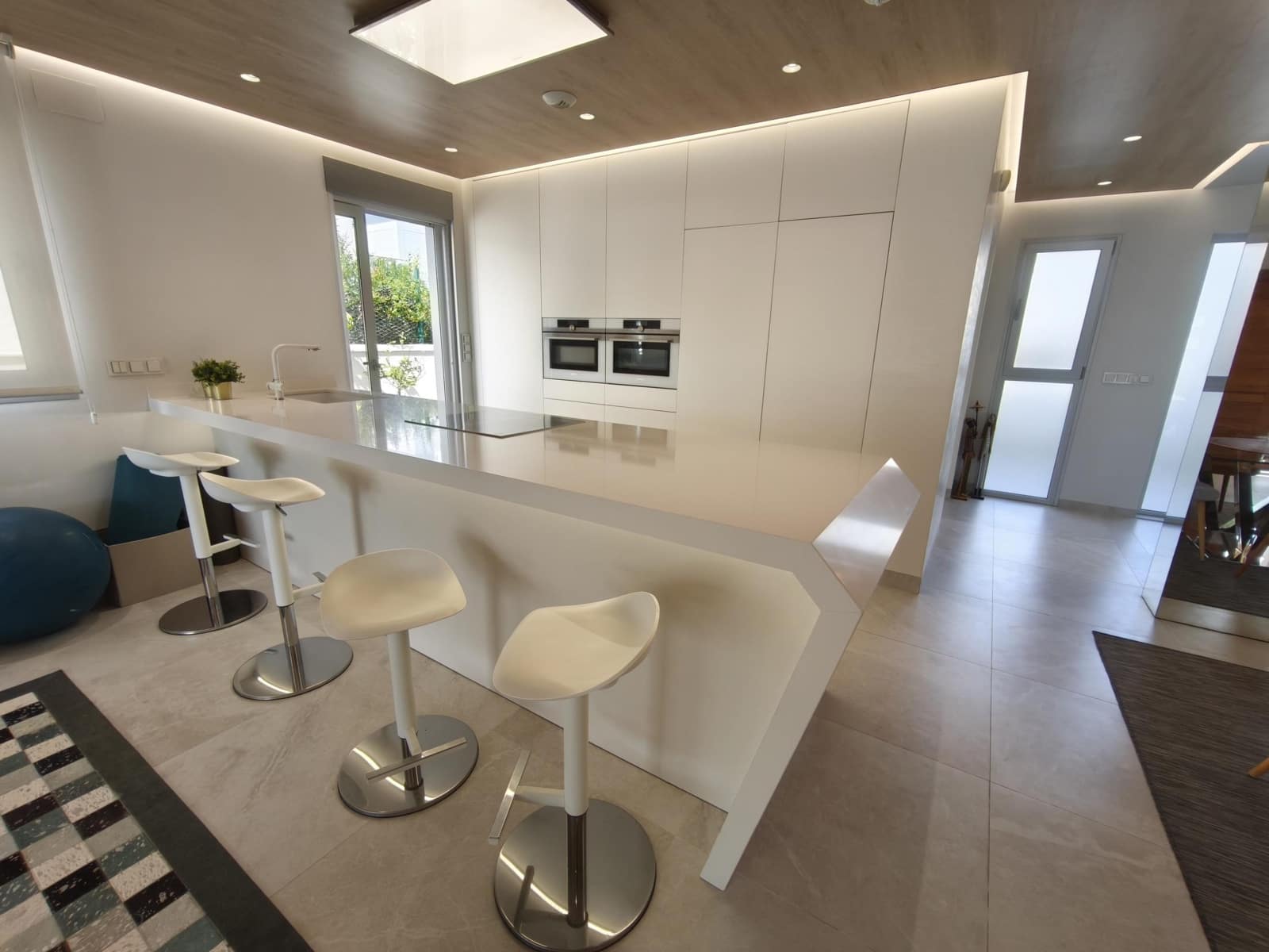 4 bedroom Villa for sale in Orihuela Costa with pool garage - € 1,890,000 (Ref: 9924767)