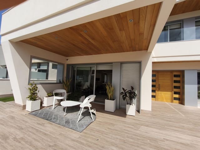 4 bedroom Villa for sale in Lomas de Cabo Roig - Los Dolses, Orihuela with pool garage - € 1,890,000 (Ref: 9924767)