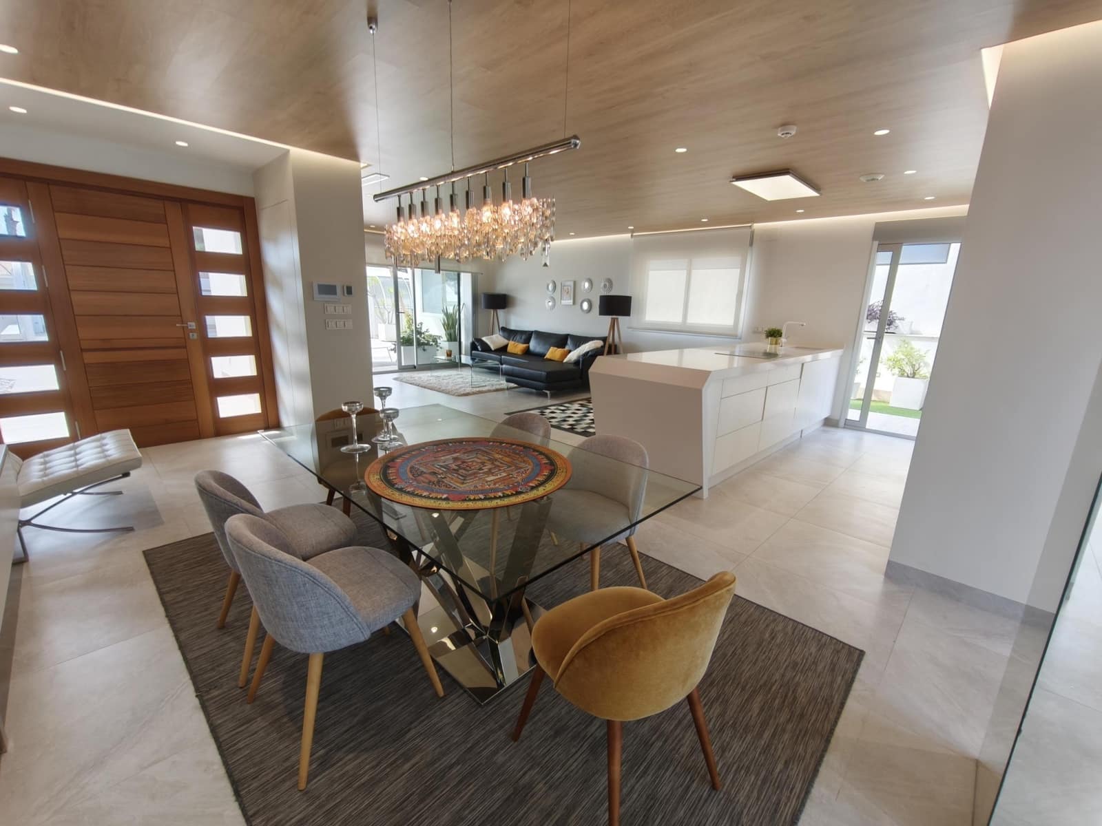 4 bedroom Villa for sale in Orihuela Costa with pool garage - € 1,890,000 (Ref: 9924767)