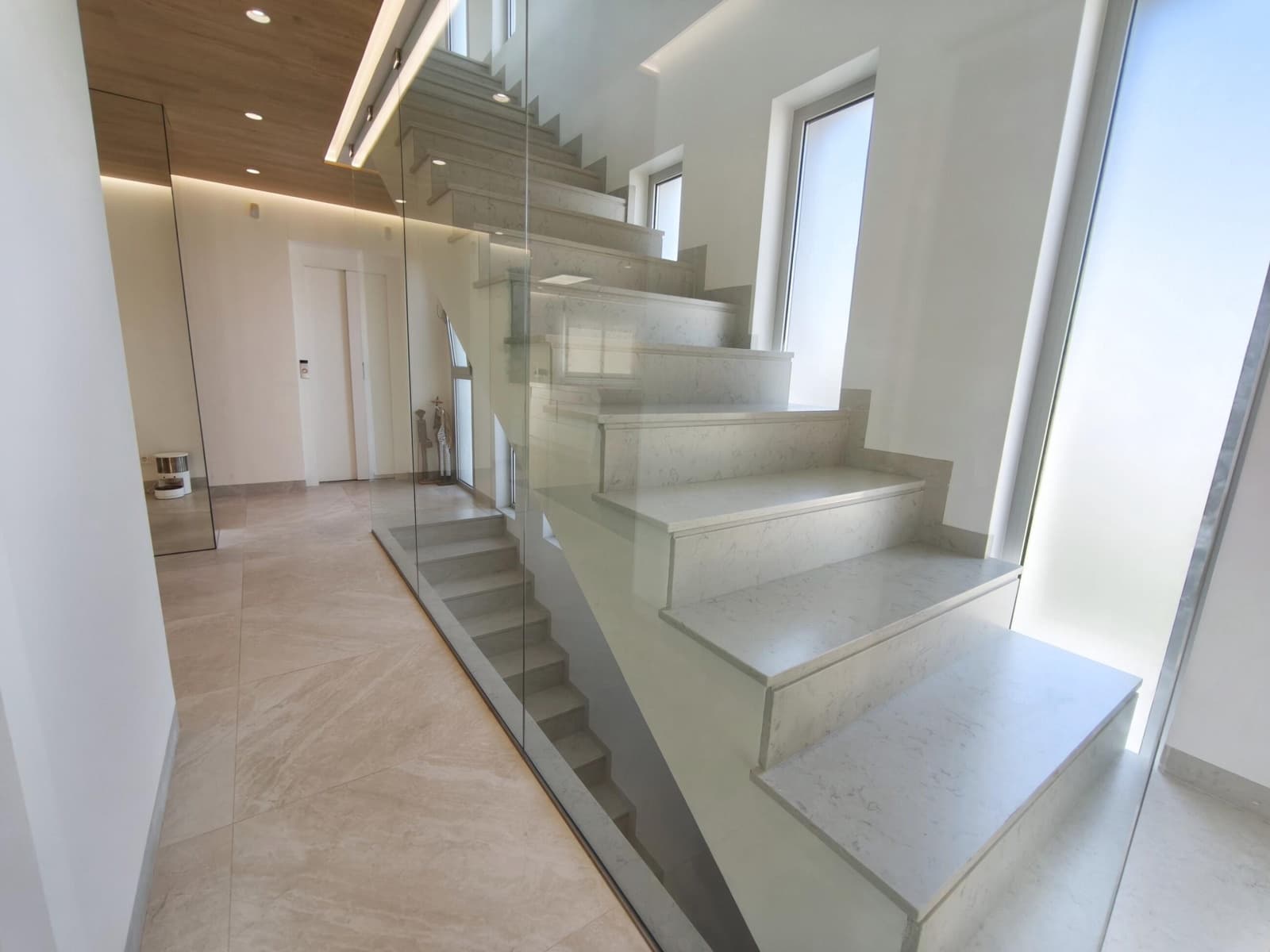 4 bedroom Villa for sale in Orihuela Costa with pool garage - € 1,890,000 (Ref: 9924767)