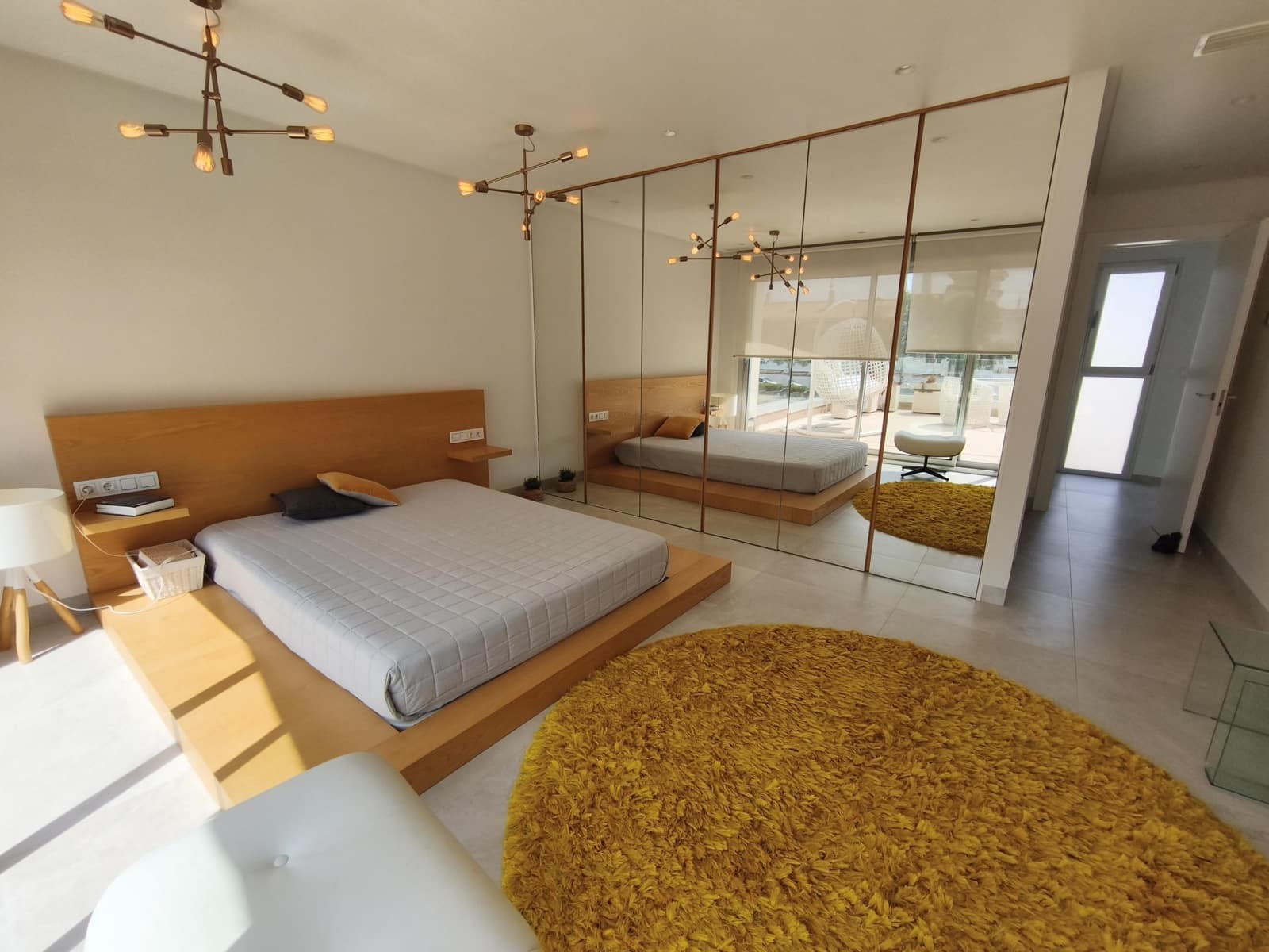 4 bedroom Villa for sale in Orihuela Costa with pool garage - € 1,890,000 (Ref: 9924767)