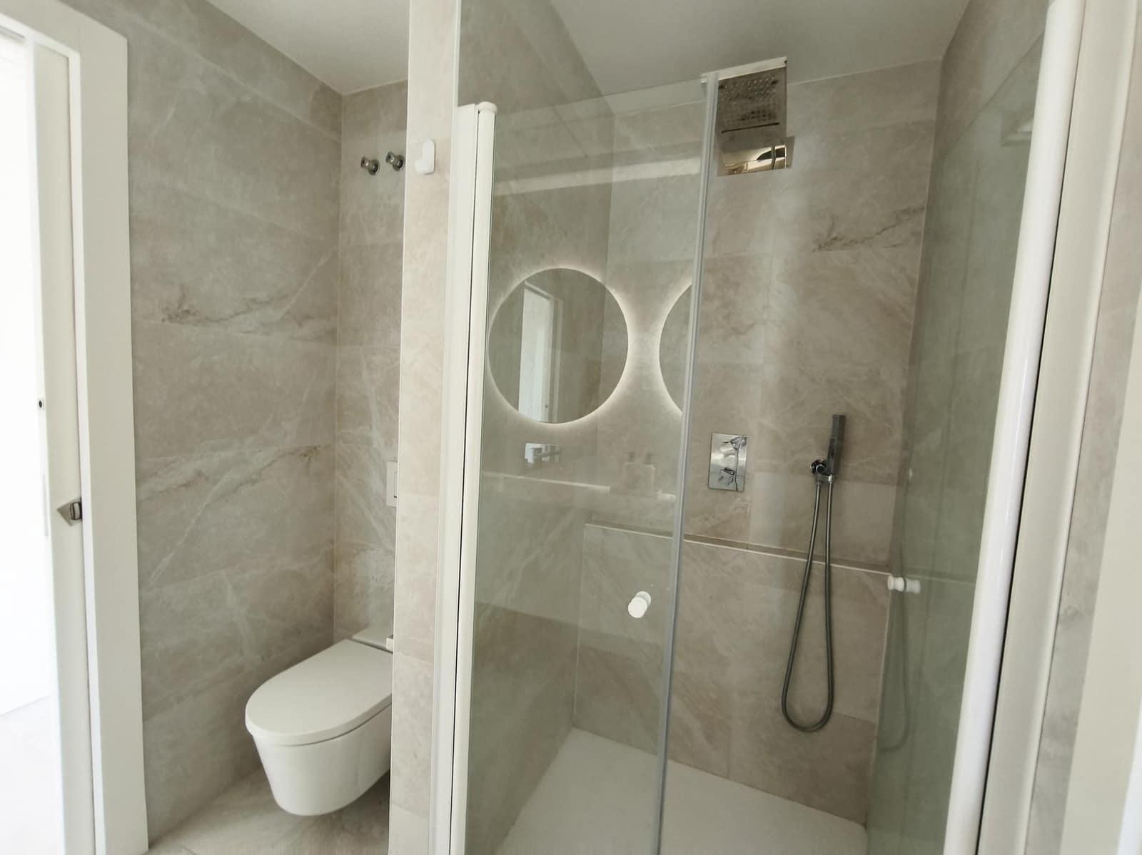 4 bedroom Villa for sale in Orihuela Costa with pool garage - € 1,890,000 (Ref: 9924767)