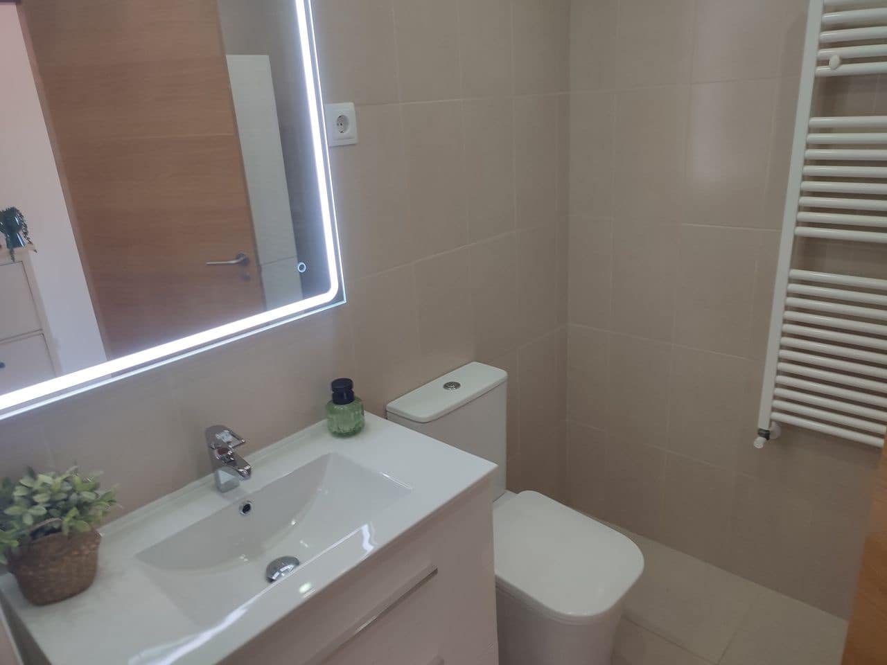 2 Zimmer Apartment zu verkaufen in Hacienda Riquelme - 199.995 € (Ref: 9930879)