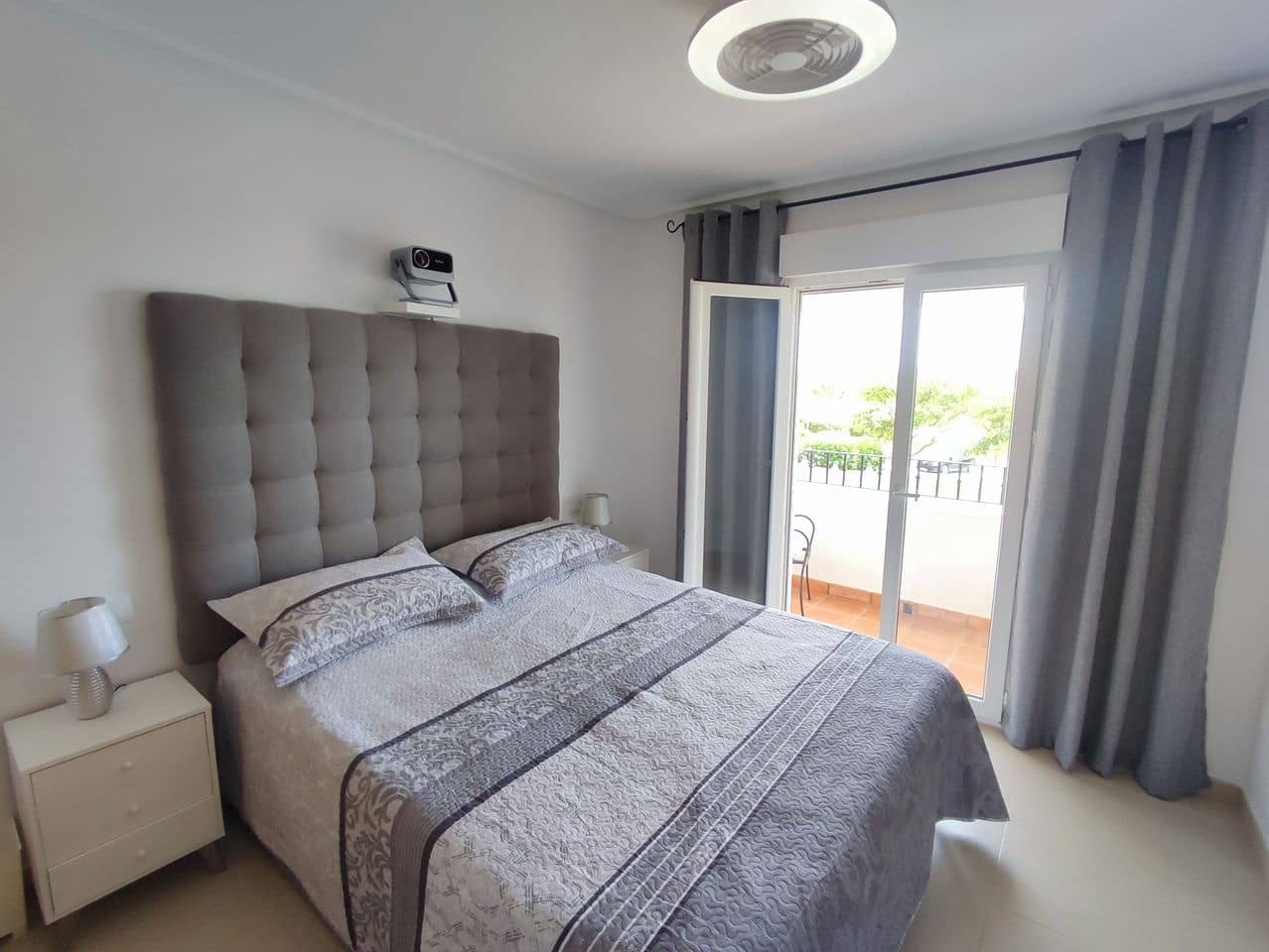 2 Zimmer Apartment zu verkaufen in Hacienda Riquelme - 199.995 € (Ref: 9930879)