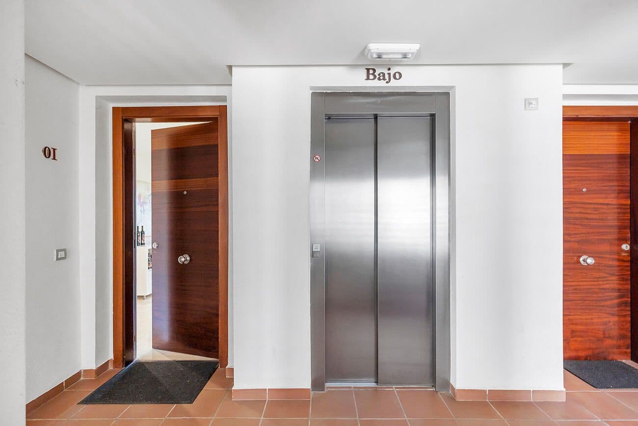 2 soveværelse Lejlighed til salg i Orihuela - € 235.000 (Ref: 9930881)